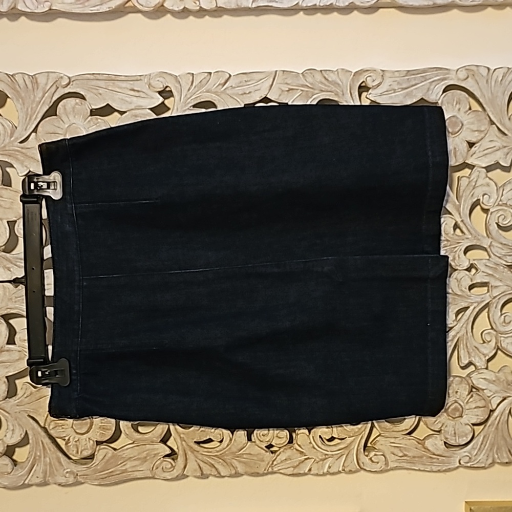 Banana Republic Denim Skirt - Picture 6 of 6